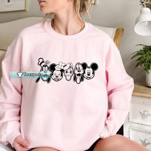 Disney Womens Sweatshirt 6