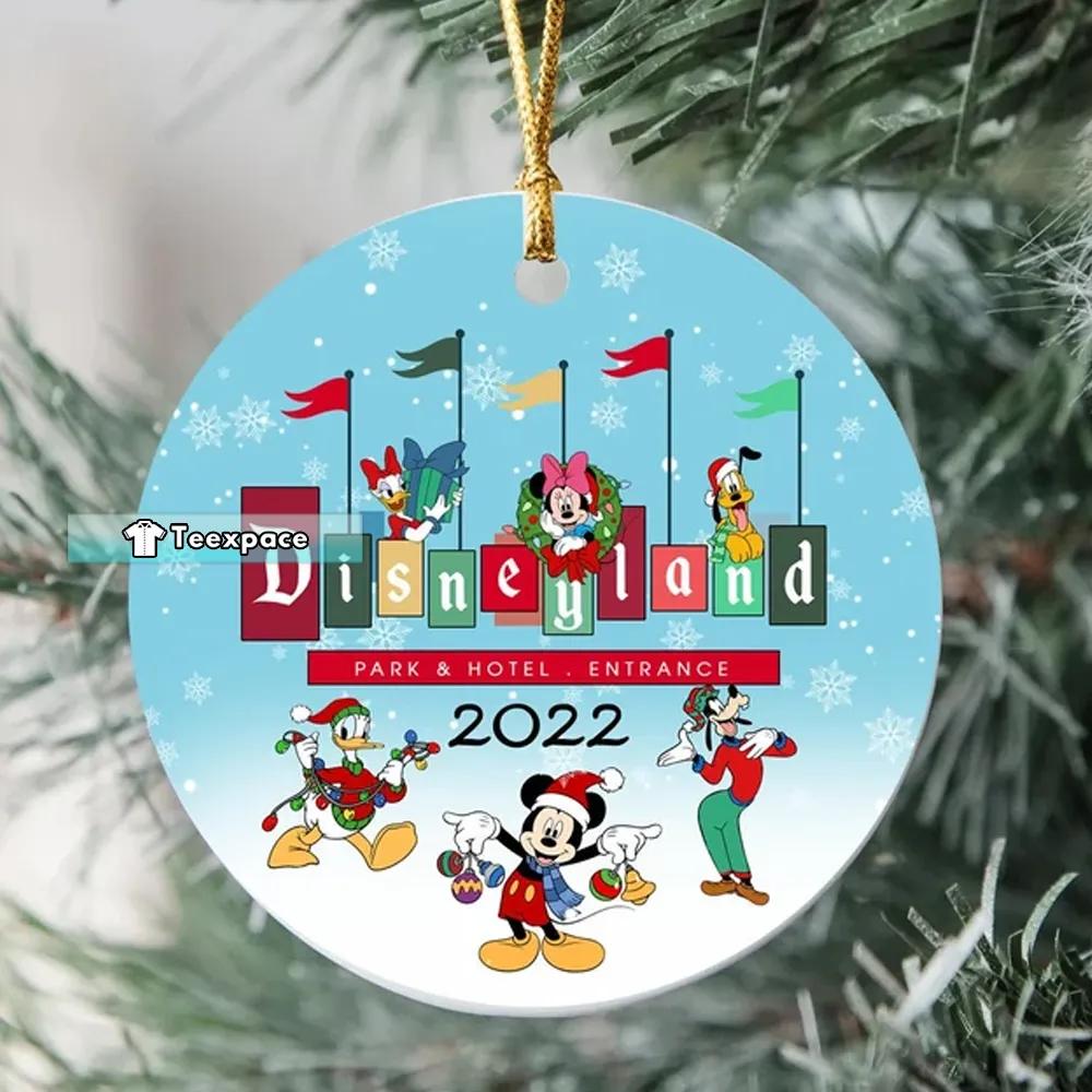 Disney Mickey Ornament 1