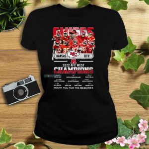 2022 AFC West Champions Signatures Thank You For The Memories Chiefs T Shirt Womens
