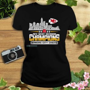 2022 AFC West Division Champions Players Name Skyline Chiefs T Shirt Womens