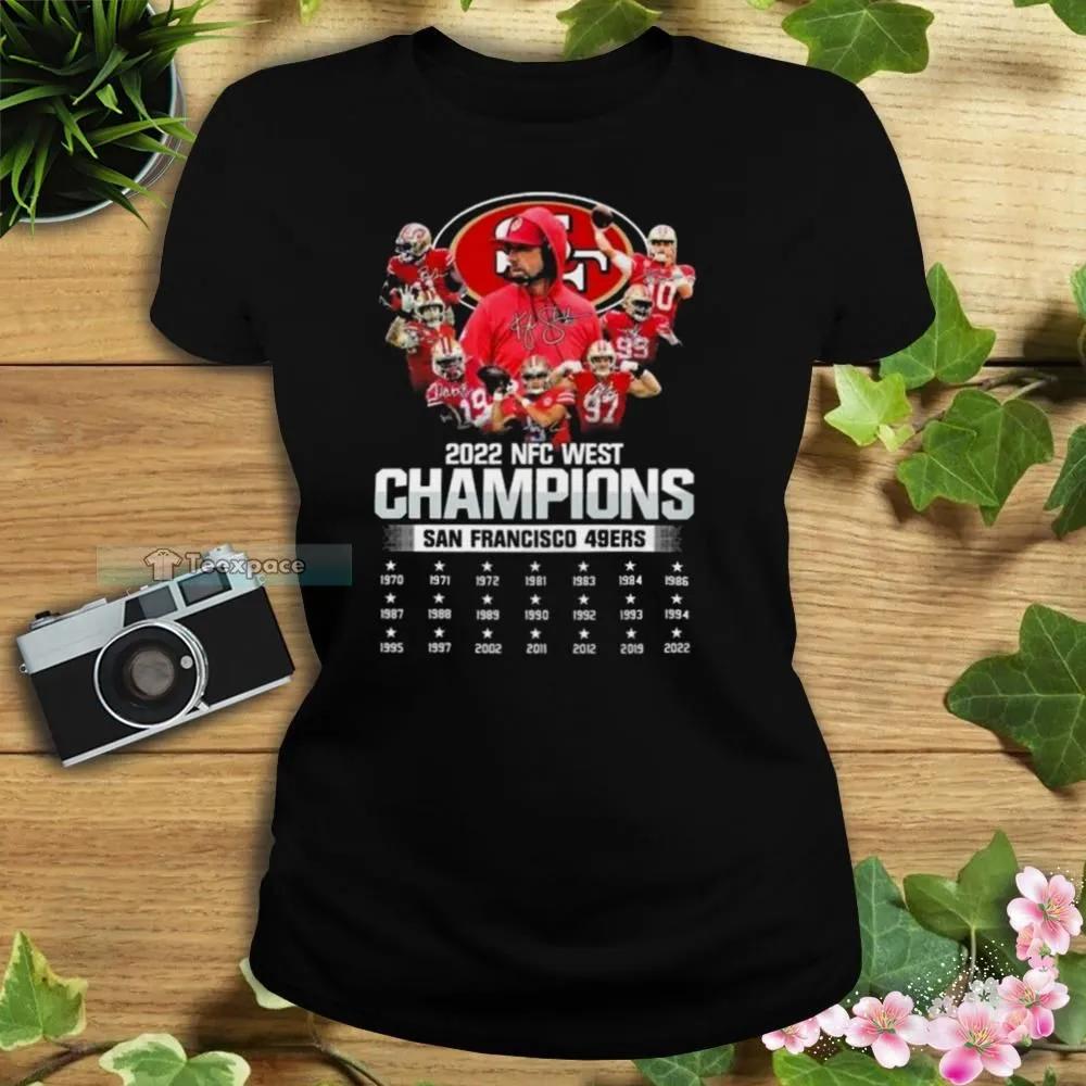 2022 NFC West Champions 1970 2022 Signatures 49ers Womens T shirt 2