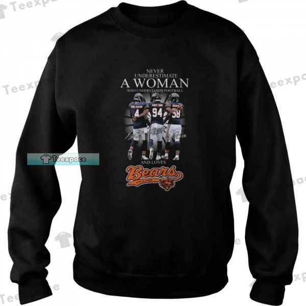 Bears Never Underestimate A Woman Jackson And Smith Signatures Shirt