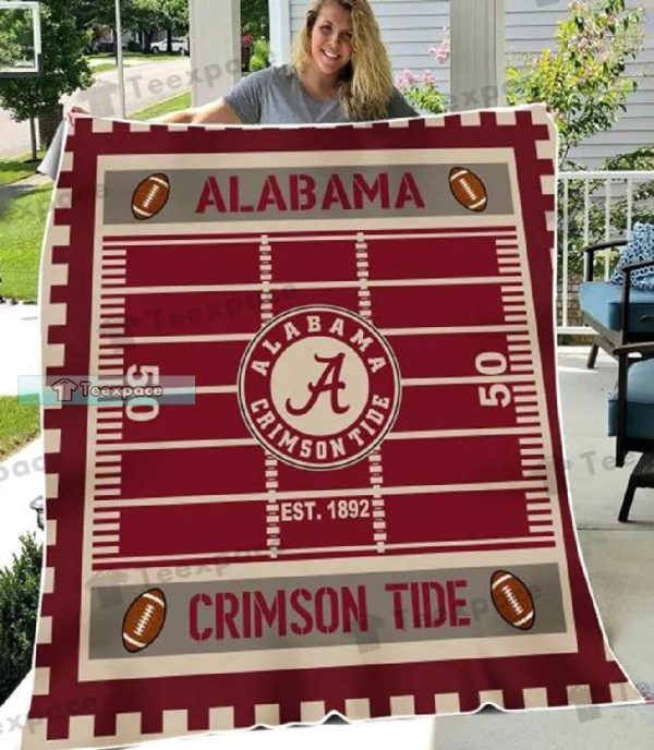Alabama Crimson Tide Football Yard Pattern Fleece Blanket