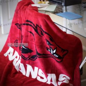 Arkansas Razorbacks Gifts Big Mascot Fleece Blanket 1