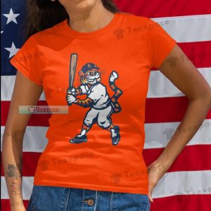 Auburn Tigers Mascot Player T Shirt Womens