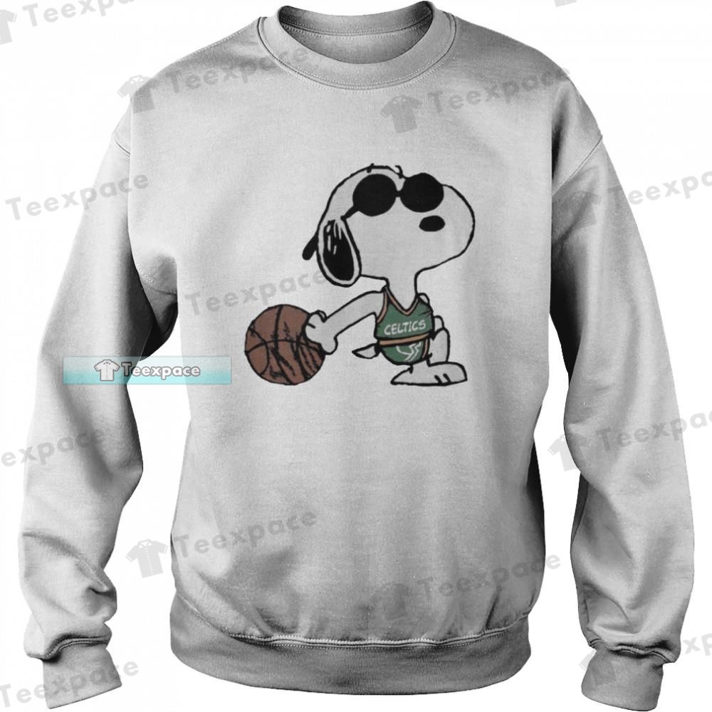 Basketball Snoopy Dog Boston Celtics Sweatshirt