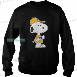 Golden State Warriors Snoopy Middle Fingers Funny Sweatshirt