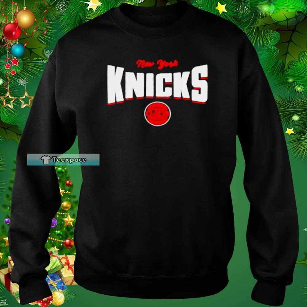 New York Knicks Word Arch Graphic Sweatshirt