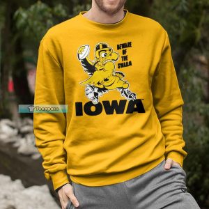 Iowa Hawkeyes Beware Of The Swarm Sweatshirt