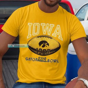 Iowa Hawkeyes Gator Bowl Champions 1983 Crewneck T shirt