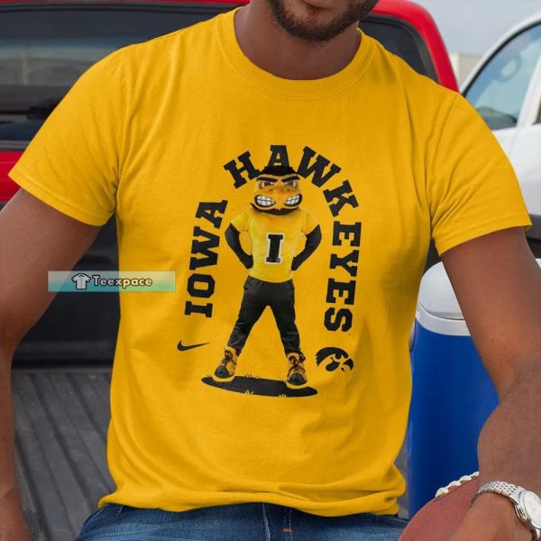 Iowa Hawkeyes Mascot Shirt Gifts For Hawkeyes Fans