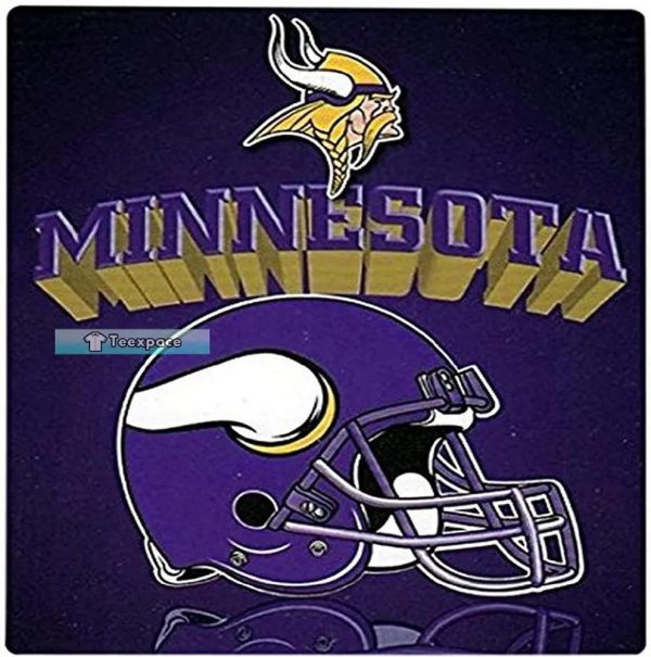 Minnesota Vikings Big Helmet Pattern Sherpa Throw