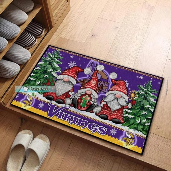 Minnesota Vikings Gnomes Christmas Doormat