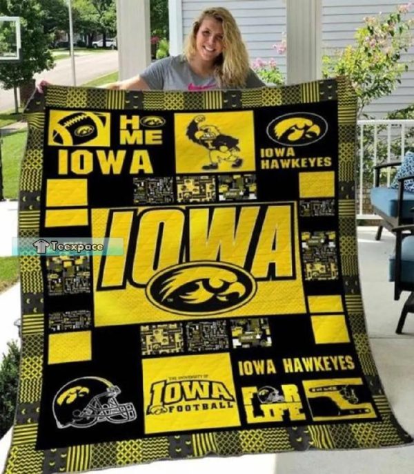 Iowa Hawkeyes Gifts Home Helmet Pattern Fleece Blanket